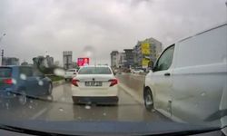 Bursa'da yol verme kavgası: 3 kişi sürücüye saldırdı