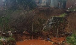 Çakırlar Çayı taştı, yıkılma riski olan ev tahliye edildi