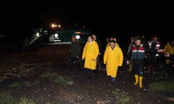 Canpolat ve Kaymakam Şahin'den gece sağanak mesaisi