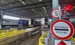 Çikolata dolu çantadan 220 bin Euro çıktı