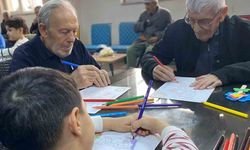 Çocuklardan büyüklerine huzurevinde ziyaret