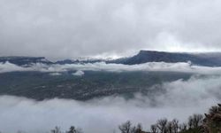 Derecik'te sisli manzara mest etti