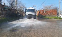 Dilovası'nda cadde ve pazar yerlerinde Ramazan ayı temizliği