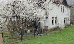 Düzce'de sahur vakti çıkan ev yangınında yaşlı kadın hayatını kaybetti