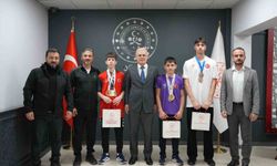 Düzce'nin Şampiyon Taekwondocuları şehri gururulandırıyor