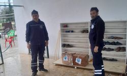 Eğil Belediyesi tarafından cami ve taziye evlerine temizlik malzemesi desteği