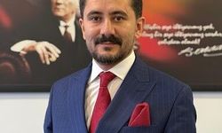 Erzurum Serbest Muhasebeci Mali Müşavirler Odası Başkanı Aykut Özbek: 'Ülkemizin geleceğine imzamızı atıyoruz'