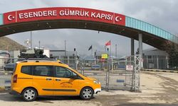 Esendere Sınır Kapısı'nda sessiz bekleyiş sürüyor
