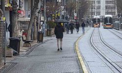 Eskişehir güne yağmurla başladı