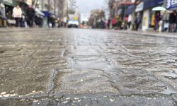 Eskişehir'de sağanak yağış etkili oldu