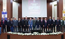 ETÜ'de 'Küllerinden doğan şehir Erzurum' konferansı