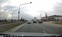 Hem kendi canını hem de diğer sürücülerin canını tehlikeye attı: O anlar araç kamerasına yansıdı