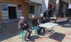 Hisarcık'ta depremde hayatını kaybedenler için mevlit ve hayır yemeği