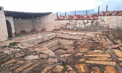 Hisarcık'taki tarihi Roma hamamı bakımsızlıktan yok oluyor