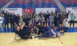 Işıklar Şeker Ortaokulu Hentbol Yıldız Kızlar Türkiye Şampiyonasında şampiyon oldu