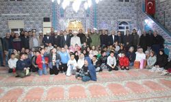 İslamın gülleri çocuklarla anlamlı buluşma