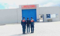 Jandarma çeşitli suçlardan aranan 55 kişiyi yakaladı