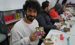 Kahramanmaraş'ta gençler Pusula Maraş'ın atölyesinde hem öğrendi hem üretti