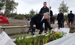 Kahramanmaraş'ta protokolden bayram öncesi şehitlik ziyareti