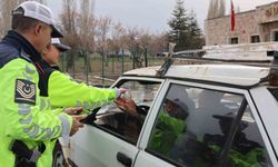 Kapadokya'da jandarmadan tatlı uygulama