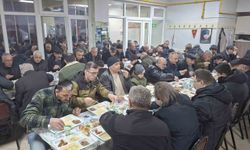Karaören köylüleri ve misafirleri iftar yemeğinde bir araya geldi