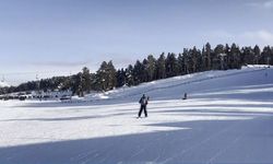Kars'ta kayak sezonu Nisan'a uzadı