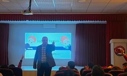 Kars'ta öğrencilere 'Teknoloji Bağımlılığı ve Sağlıklı Yaşam' semineri