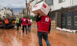 Kasrik selle sarsıldı, Kızılay yaraları sarmak için çalışma başlattı