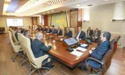 Kaymakamlar toplantısı: Bayram güvenliği, göç, tarım ve şehir düzeni görüşüldü