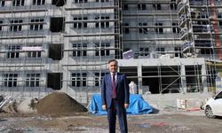 Kayseri'de ikili eğitimi sona erdirecek okulların inşaatları devam ediyor