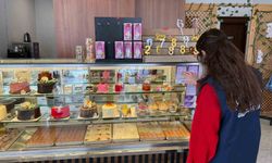 Kemer'de bayram öncesi market, fırın ve pastanelere sıkı denetim