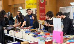 Kepez Kitap Fuarı'na yoğun ilgi