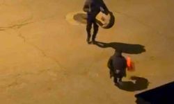 Kurtalan'da sahur için çalınan davula tek başına halay çekti