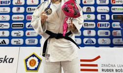 Manisalı Dirgen, Hırvatistan'da gümüş madalya kazandı