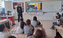 Minik öğrenciler afetlere karşı bilinçleniyor