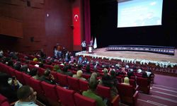 Niğde'de 120 hemşire adayı üniforma giydi