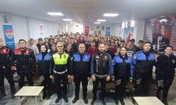 Polis ekiplerinden ortaokul öğrencilerine yönelik eğitim