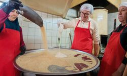 Ramazan geleneği 'Susamlı helva' tezgahlarda