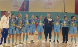Salihli'nin yıldız kızları Manisa'da şampiyon
