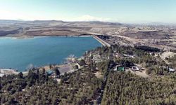 Sarımsaklı Barajı Mesire Alanı, yenilenen yüzüyle vatandaşların ziyaretini bekliyor