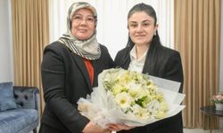 Şehit eşine vefa ziyareti