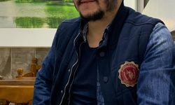 Sevgilisine ateş ederken araya giren arkadaşını başından vurdu, intihar etti