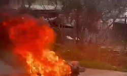 Seyir halindeki motosiklet yandı