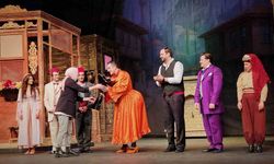 TDED Kadın Komisyonu, sahnede oyuncuların dünya tiyatro gününü kutladı