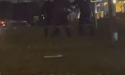 Telefon çalan adam E-5'e kaçtı, bekçiler minibüse binerek kovaladı