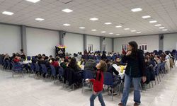 Tüm okul iftar sofrasında buluştu