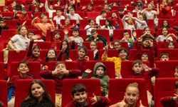 Ümraniye'de kültür sanat sezonu çocukların neşesiyle renkleniyor