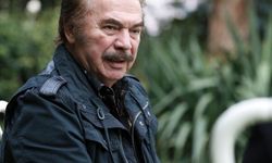 Usta sanatçı Orhan Gencebay, hastanede tedavi altında