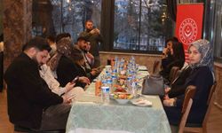 Vali Kızılkaya genç çiftlerle buluştu