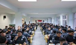 Vali Sözer, polis adaylarıyla iftarda buluştu